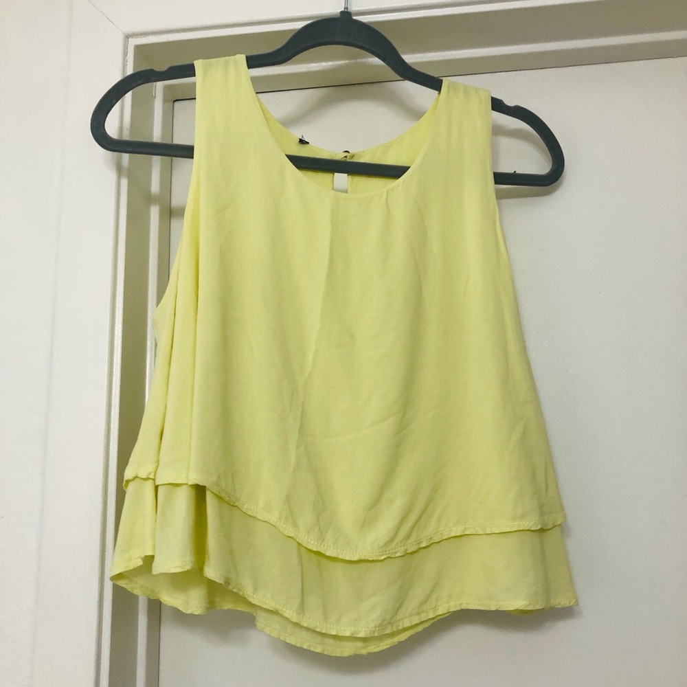 Flowy crop top